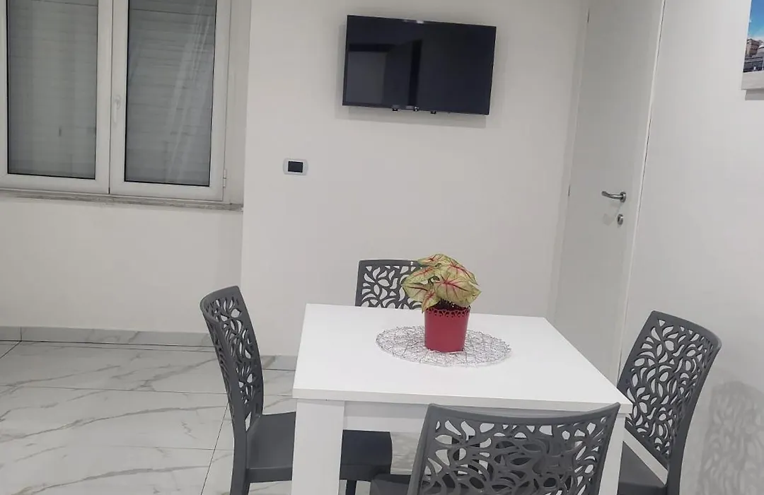 Live Naples-1